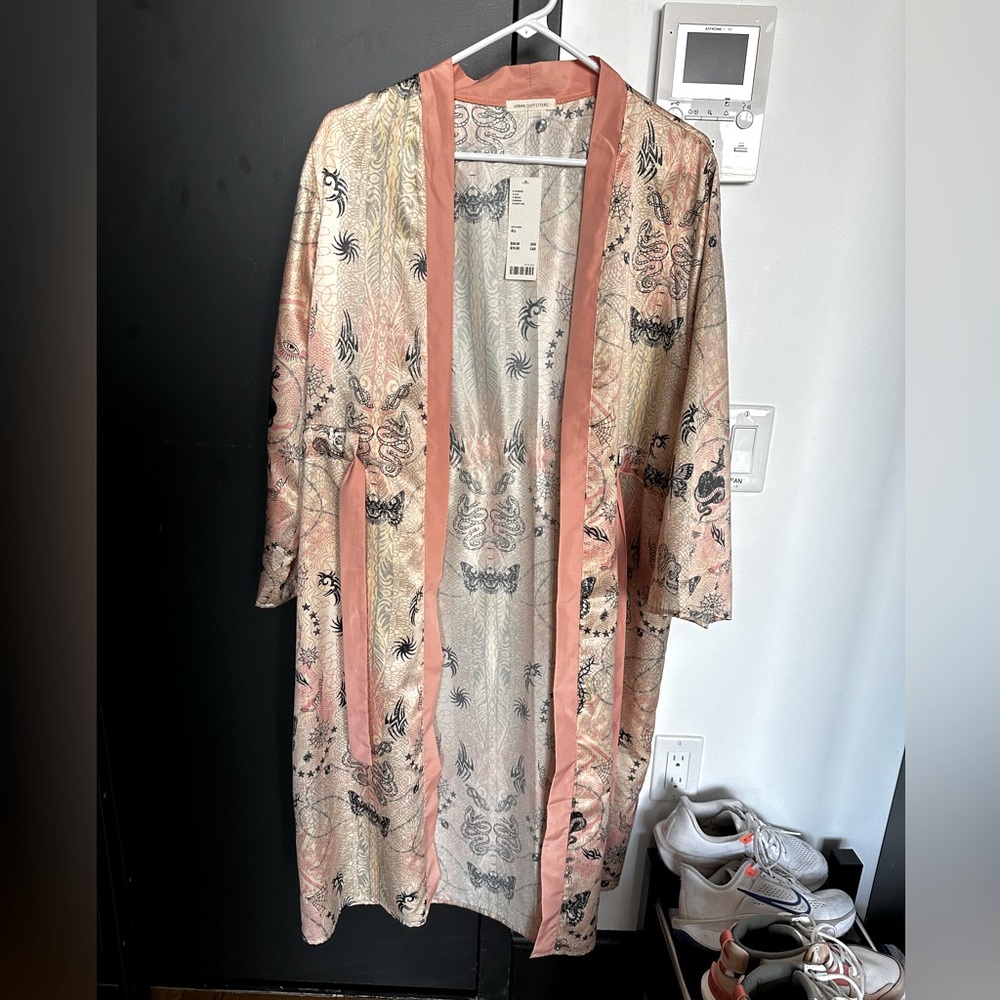 Urban Outfitters Kimono